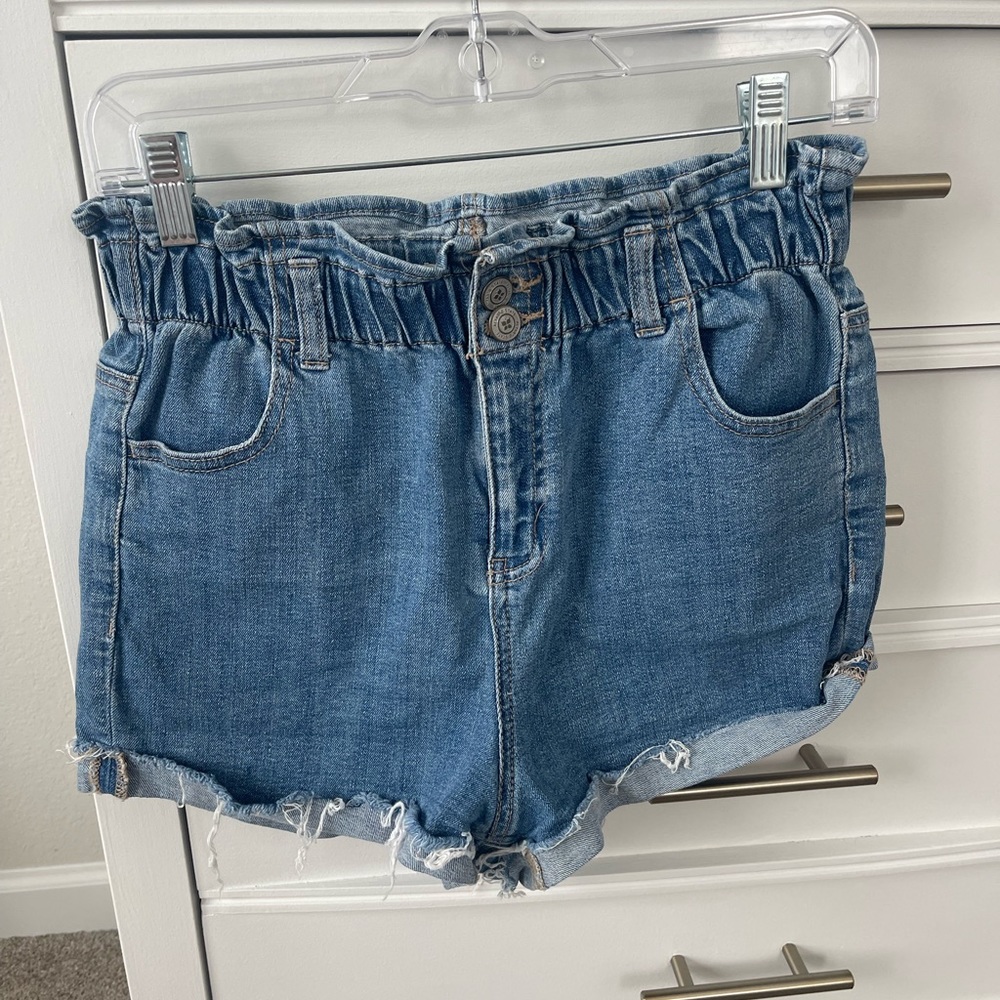 altar’d state, size 26, jean shorts